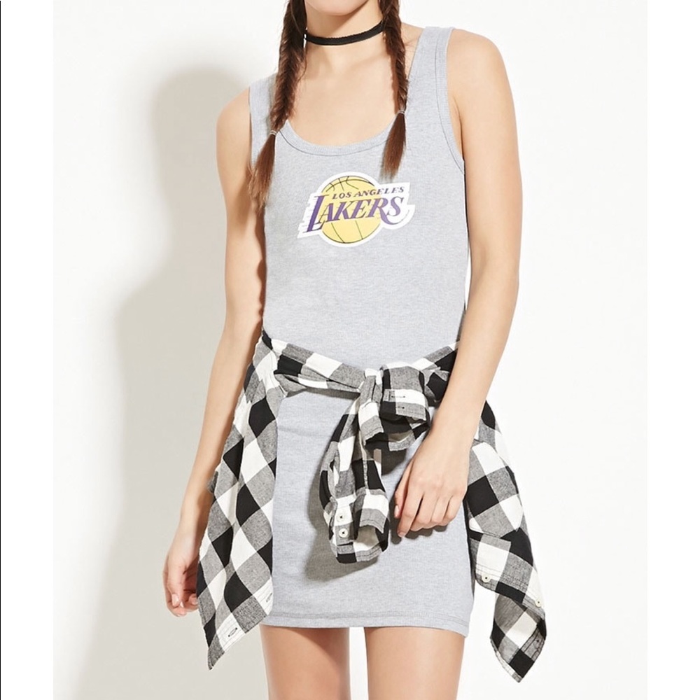 Gray lakers dress, super cute!